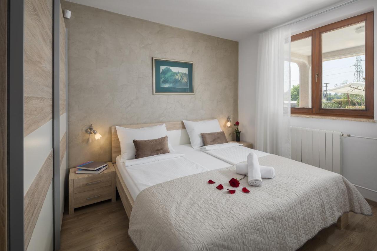 Villa Alena Porec Ngoại thất bức ảnh