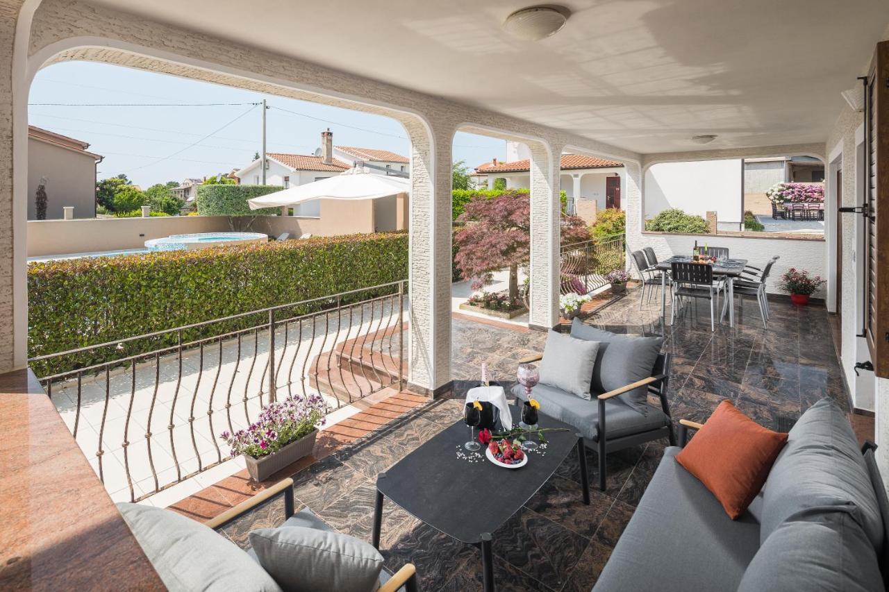 Villa Alena Porec Ngoại thất bức ảnh